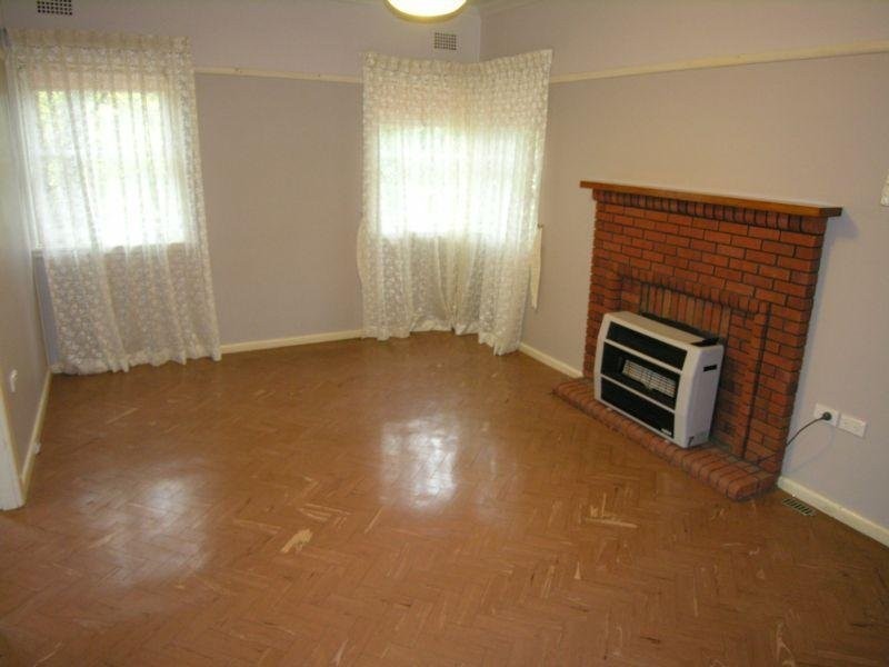 39 Cascade Street, Wentworth Falls NSW 2782