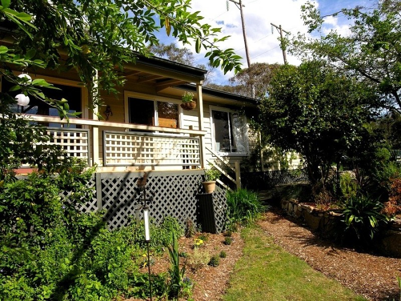 60-62 Rawson Parade, Leura NSW 2780