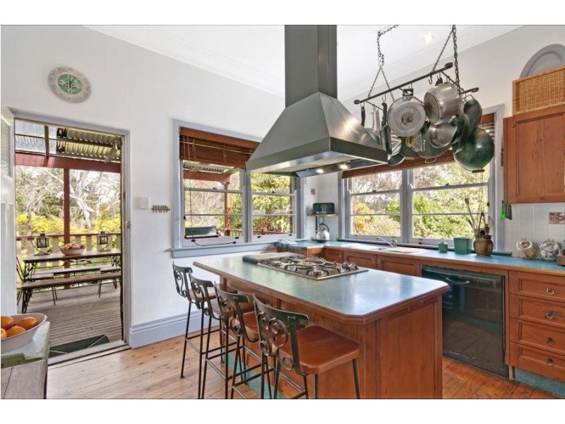 5 Waratah Street, Katoomba NSW 2780