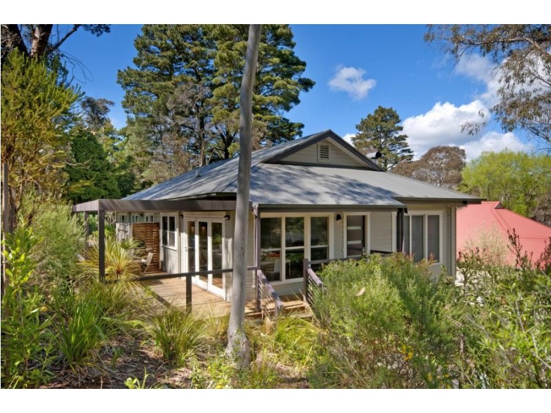 18 Abbey Street, Leura NSW 2780