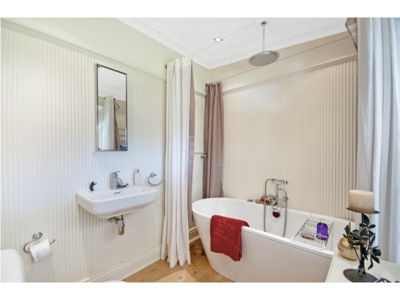 166 Megalong, Leura NSW 2780