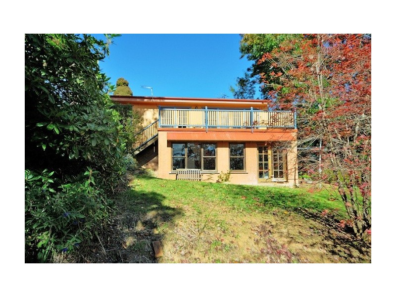 27 Fitzgerald Street, Katoomba NSW 2780