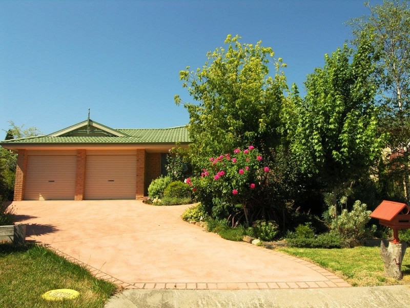 4 Adina Crescent, Lithgow NSW 2790