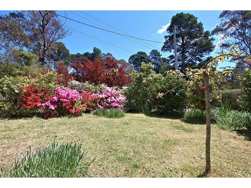 14 Eumemmering Street, Medlow Bath NSW 2780