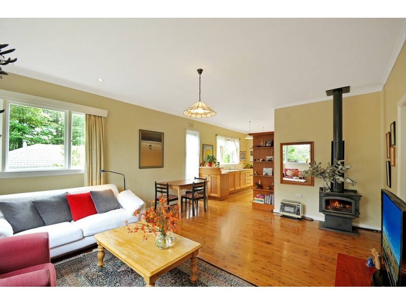 4 Lachlan Ave, Leura NSW 2780