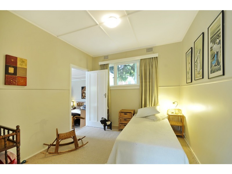 4 Lachlan Ave, Leura NSW 2780