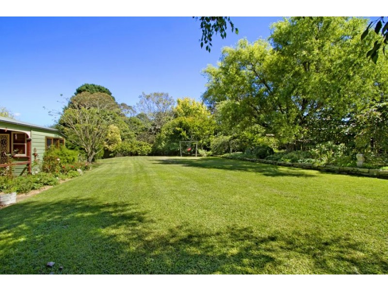 1 Blackheath Street, Leura NSW 2780