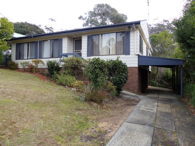 16 Acacia Avenue, Leura NSW 2780
