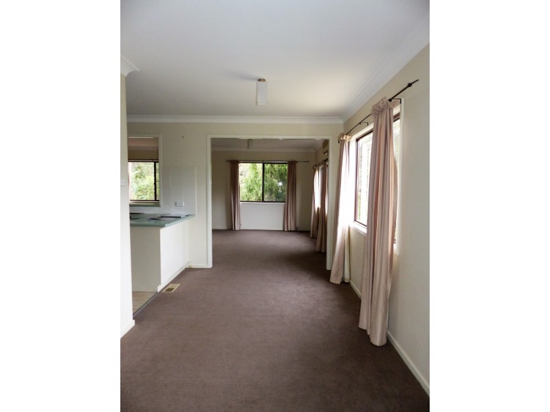 16 Acacia Avenue, Leura NSW 2780