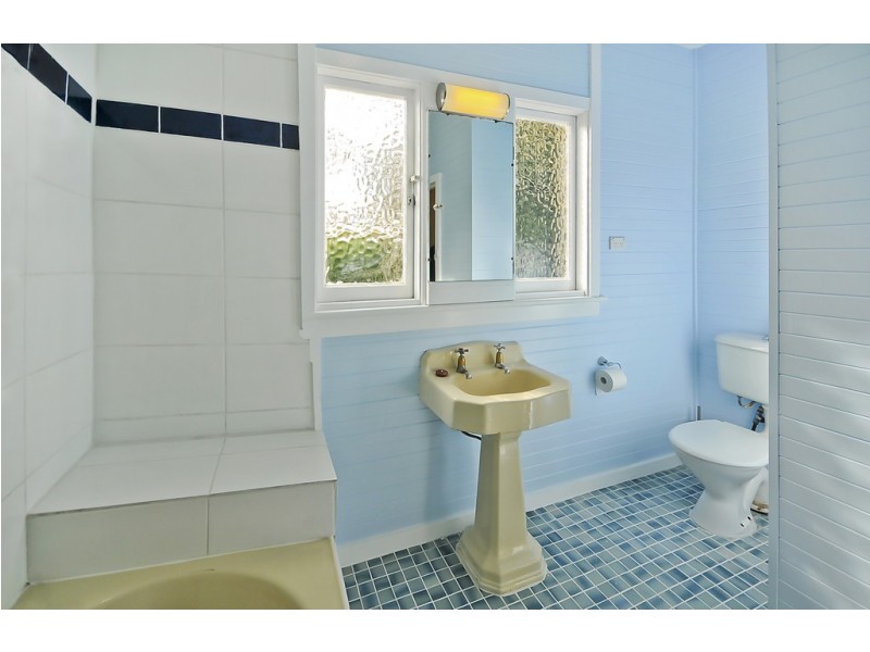 64 Victoria Street, Katoomba NSW 2780