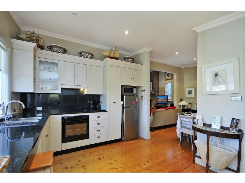 30 Waratah Avenue, Katoomba NSW 2780