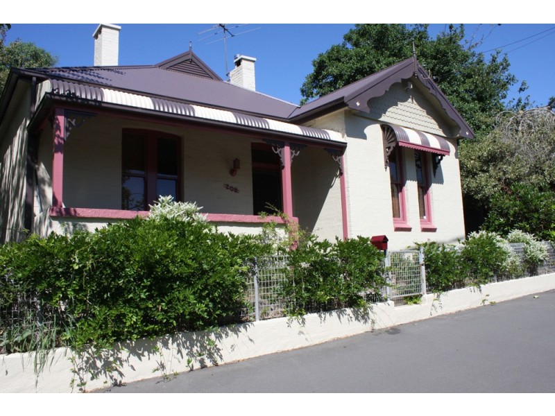 208 Bathurst Road, Katoomba NSW 2780