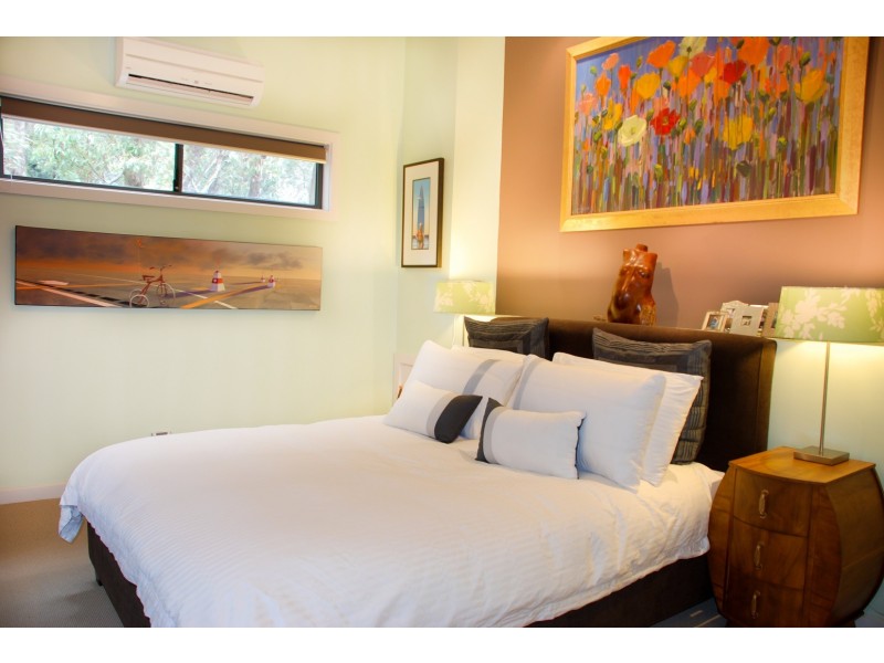 60 Henderson Road, Wentworth Falls NSW 2782