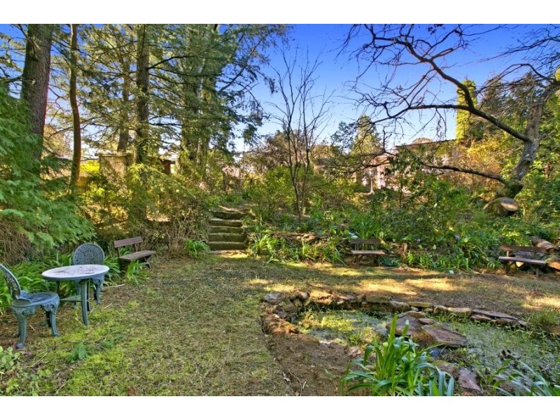 13 Abbey Street, Leura NSW 2780