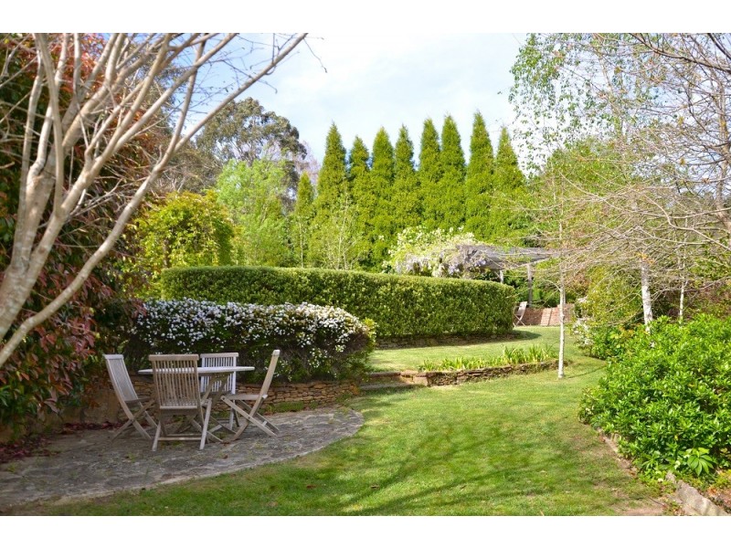 14 Hester Place, Leura NSW 2780