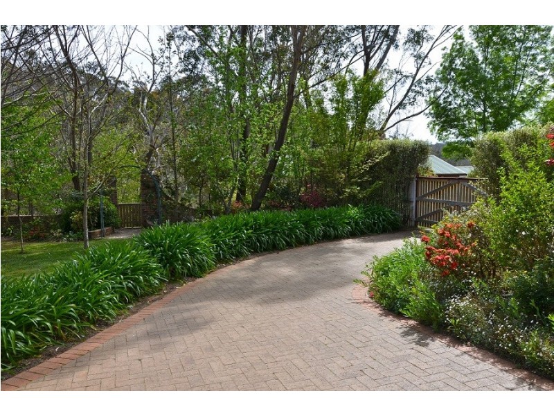 14 Hester Place, Leura NSW 2780