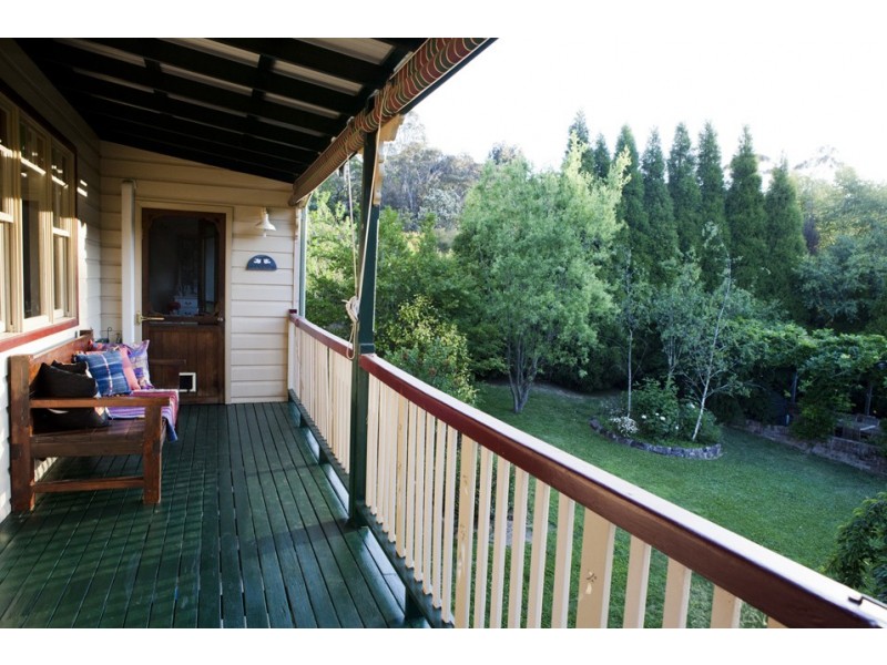14 Hester Place, Leura NSW 2780