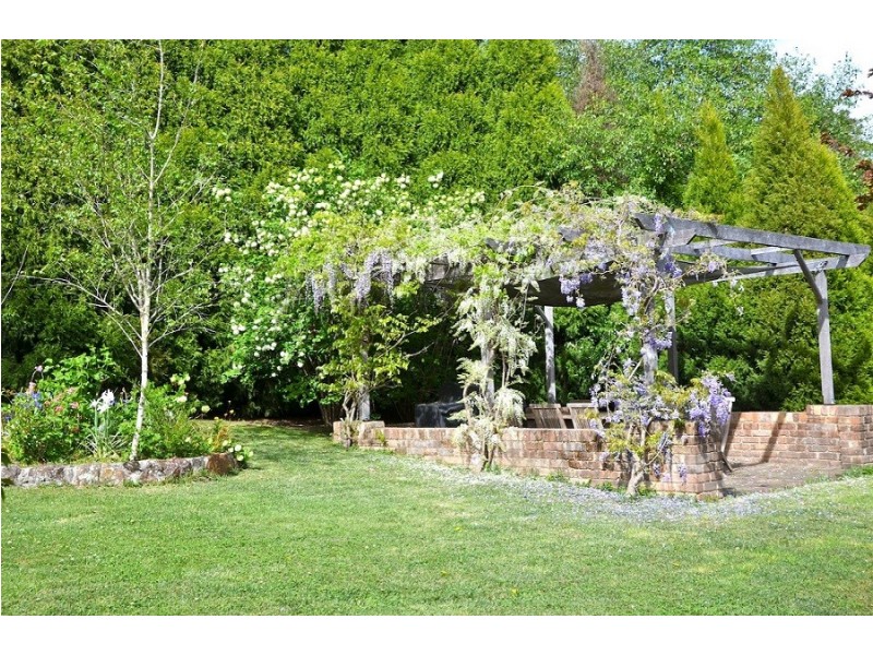14 Hester Place, Leura NSW 2780