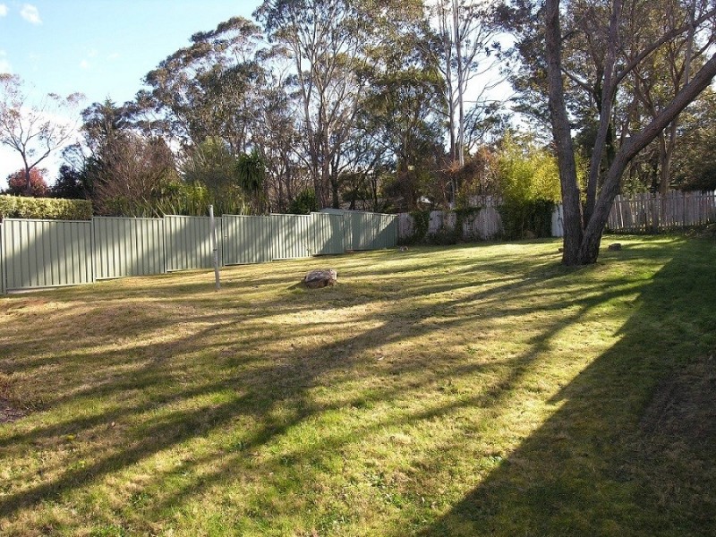 20 David Street, Wentworth Falls NSW 2782