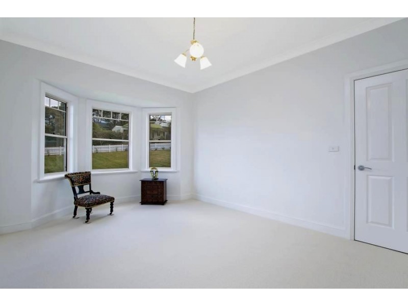 2 Cumberland Street, Katoomba NSW 2780