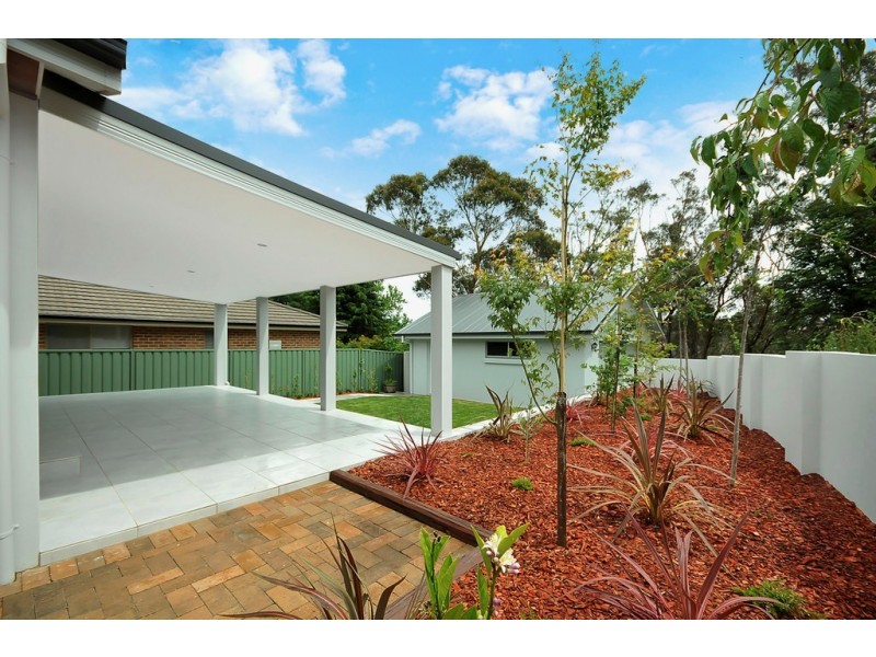 1 West St, Leura NSW 2780