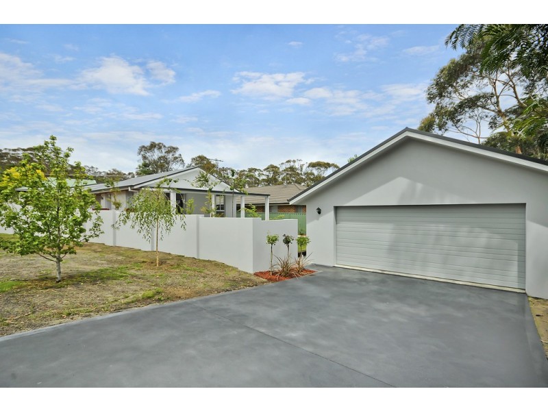 1 West St, Leura NSW 2780