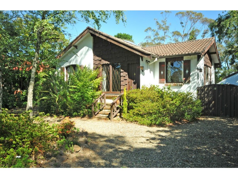 244 Govetts Leap Road, Blackheath NSW 2785