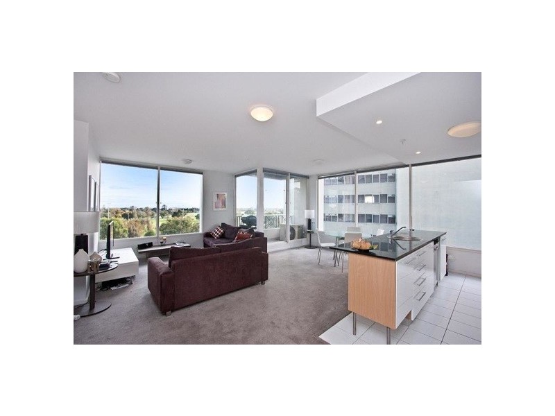 82/1101 Queens Road, Melbourne VIC 3004