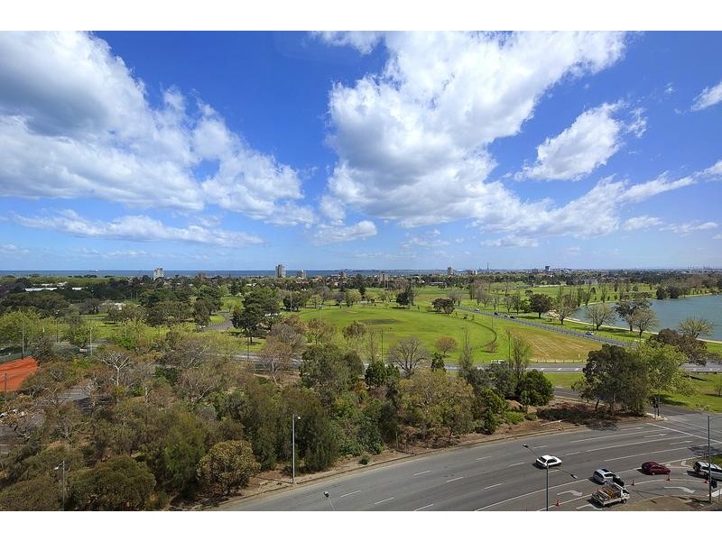 82/1101 Queens Road, Melbourne VIC 3004