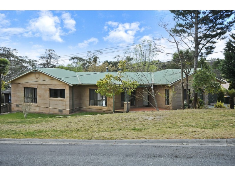 6 Denman Parade, Leura NSW 2780