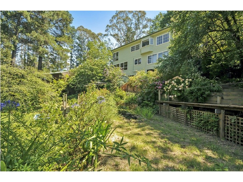 69 Railway Parade, Leura NSW 2780