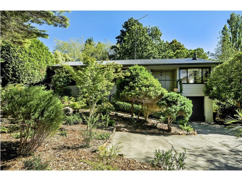 74 Craigend Street, Leura NSW 2780