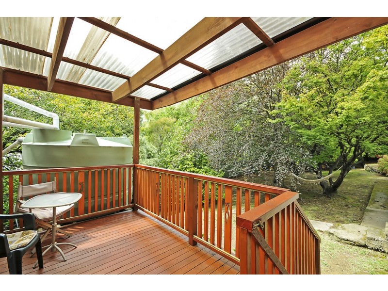 11 Rodova Street, Katoomba NSW 2780