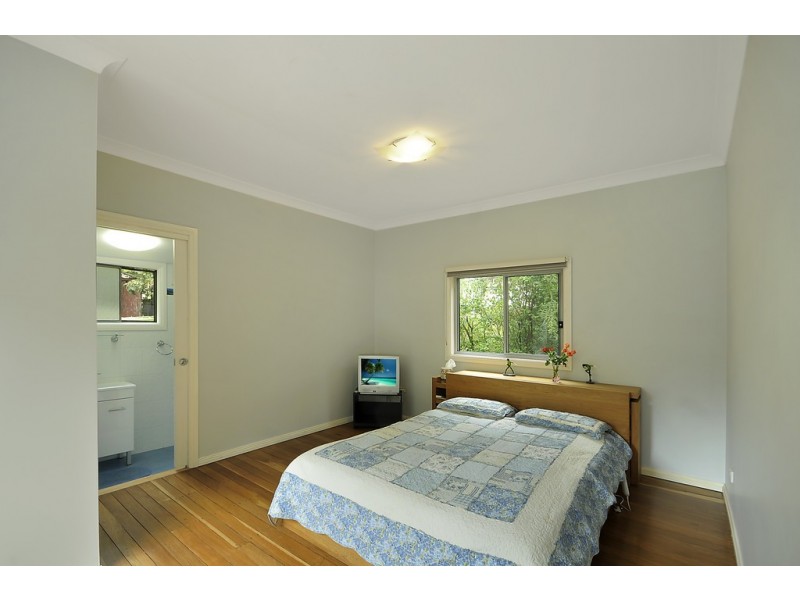 11 Rodova Street, Katoomba NSW 2780