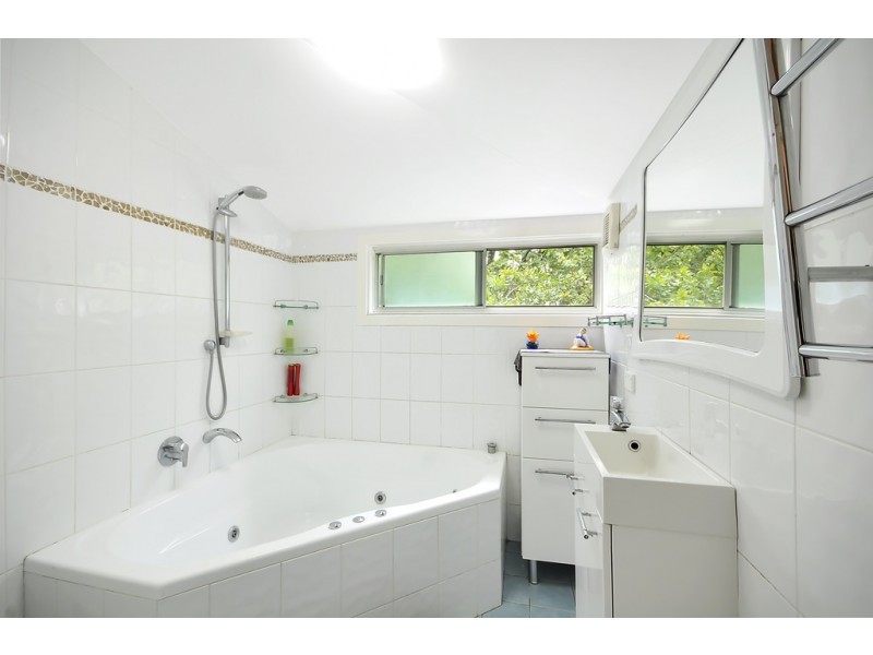 11 Rodova Street, Katoomba NSW 2780