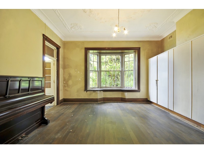 1/2 Lurline Street, Katoomba NSW 2780