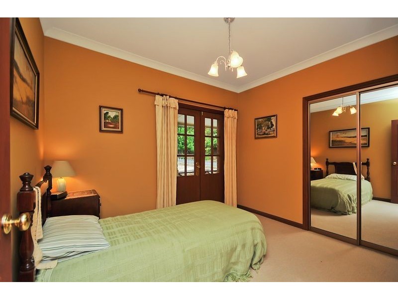 18-20 Darwin Avenue, Wentworth Falls NSW 2782