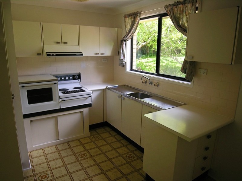 1 East View Avenue, Leura NSW 2780