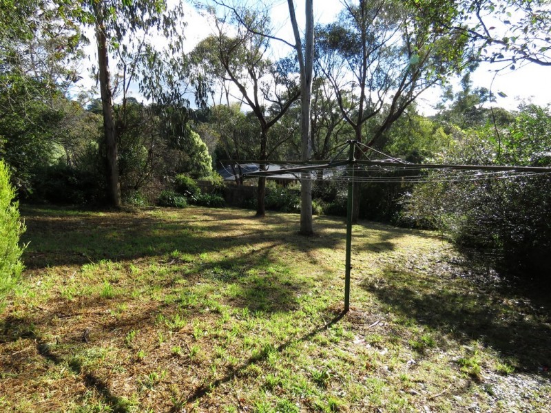 28 Henderson Road, Wentworth Falls NSW 2782