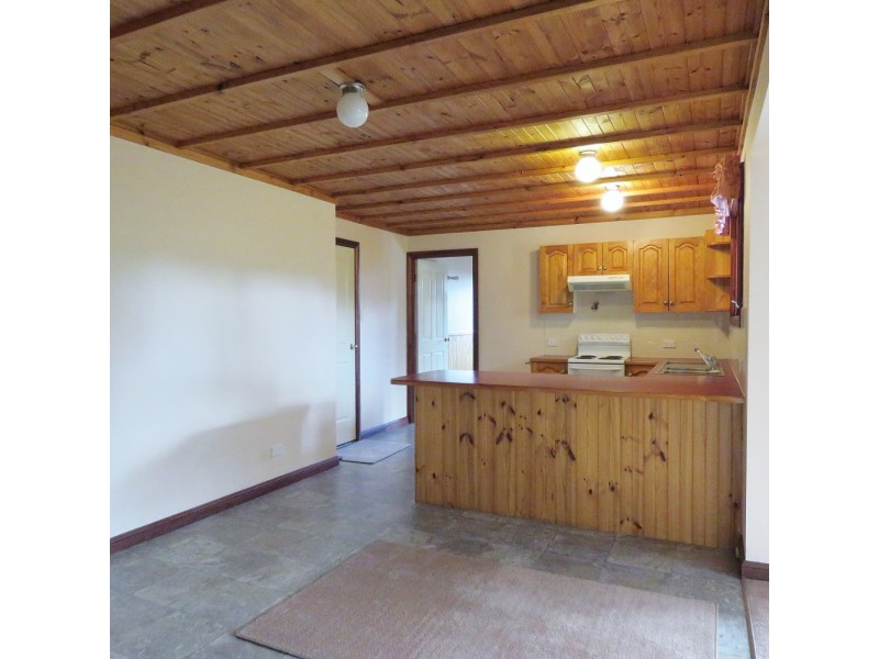 77 Seventh Avenue, Katoomba NSW 2780