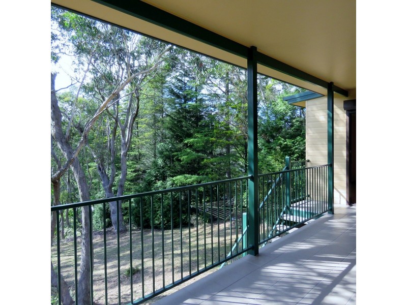 77 Seventh Avenue, Katoomba NSW 2780