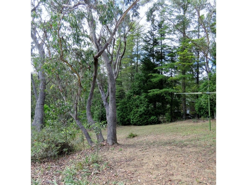 77 Seventh Avenue, Katoomba NSW 2780