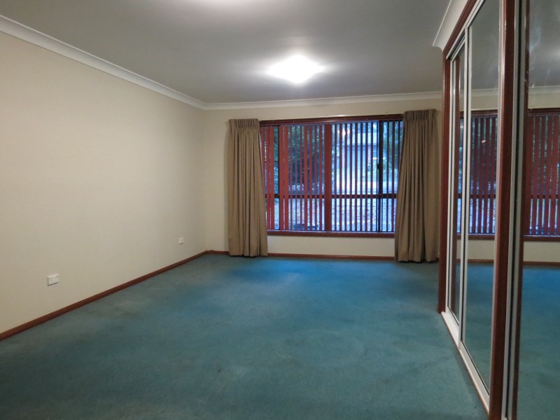 21 Shortland Street, Wentworth Falls NSW 2782