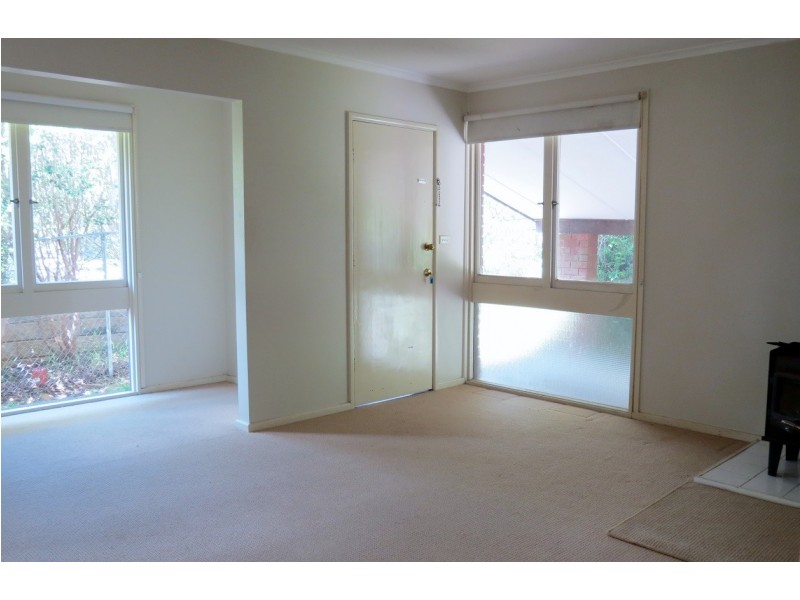 3 Yester Road, Wentworth Falls NSW 2782