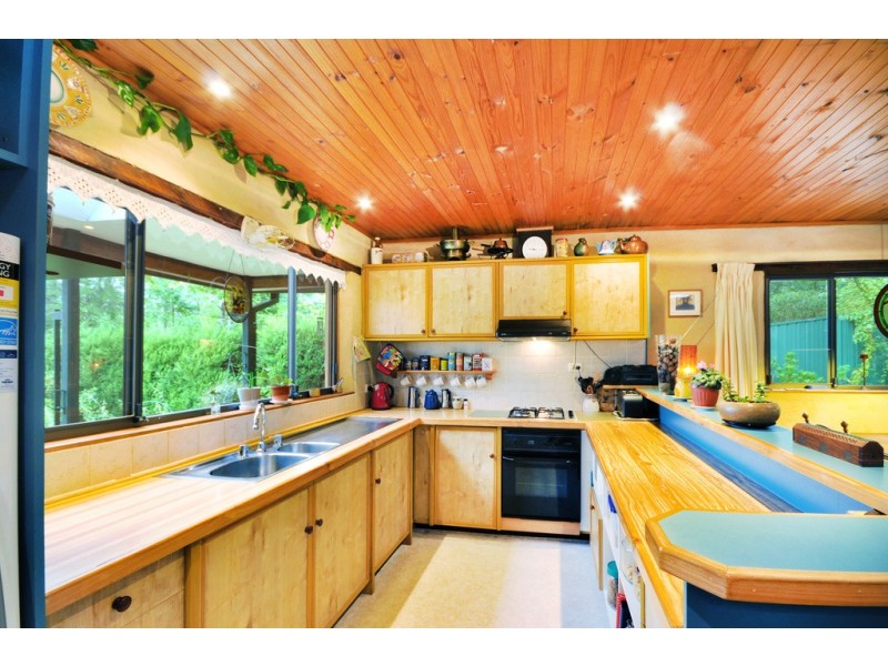 8 Mountbatten St, Blackheath NSW 2785