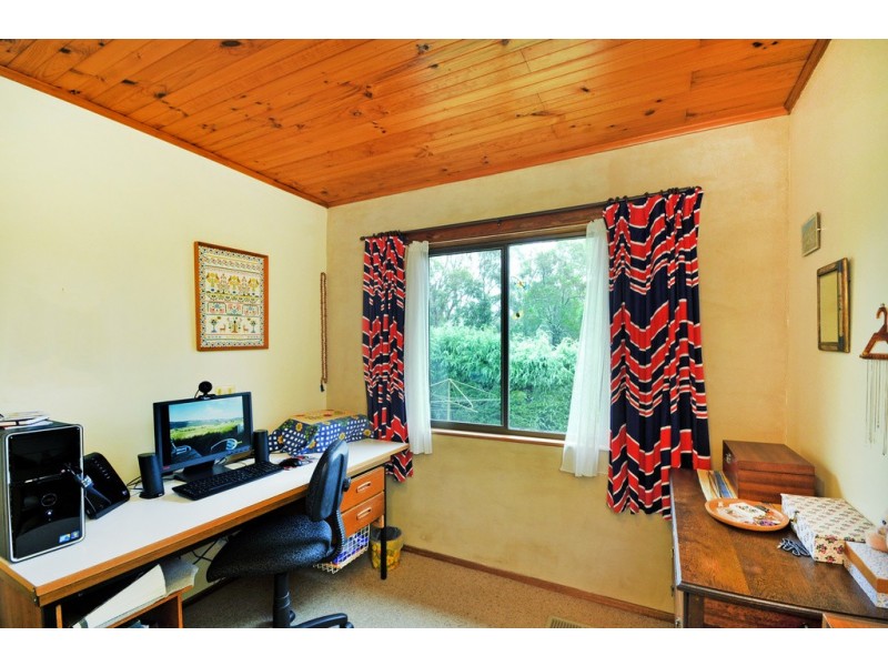 8 Mountbatten St, Blackheath NSW 2785