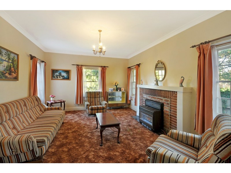 13 Grose Street, Leura NSW 2780