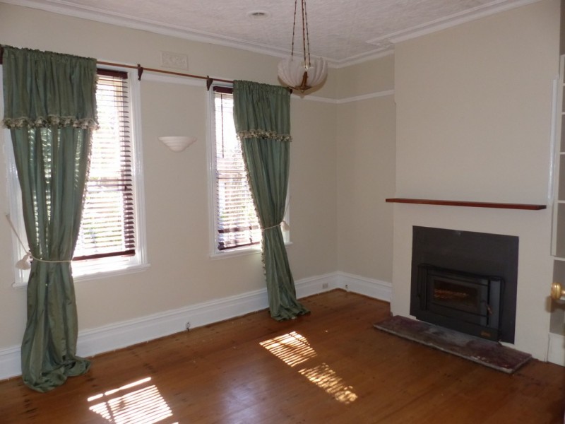 208 Bathurst Road, Katoomba NSW 2780