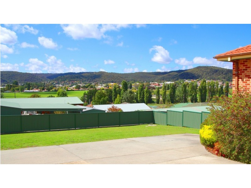 14a Wilton Close, Lithgow NSW 2790