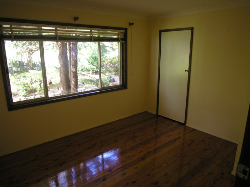 24 Scott Avenue, Leura NSW 2780